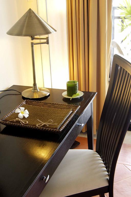 Avantika Boutique Hotel Patong Exteriör bild