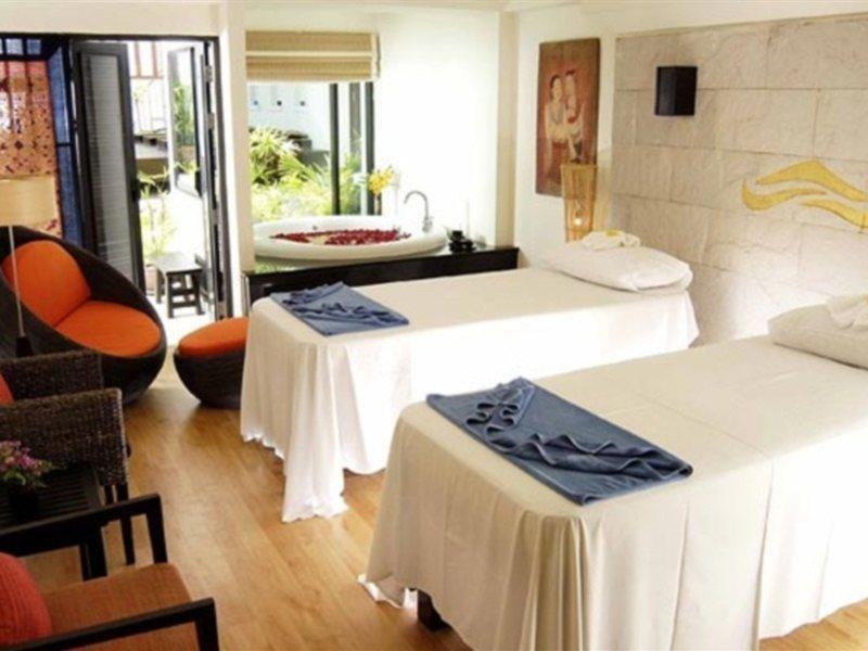 Avantika Boutique Hotel Patong Exteriör bild