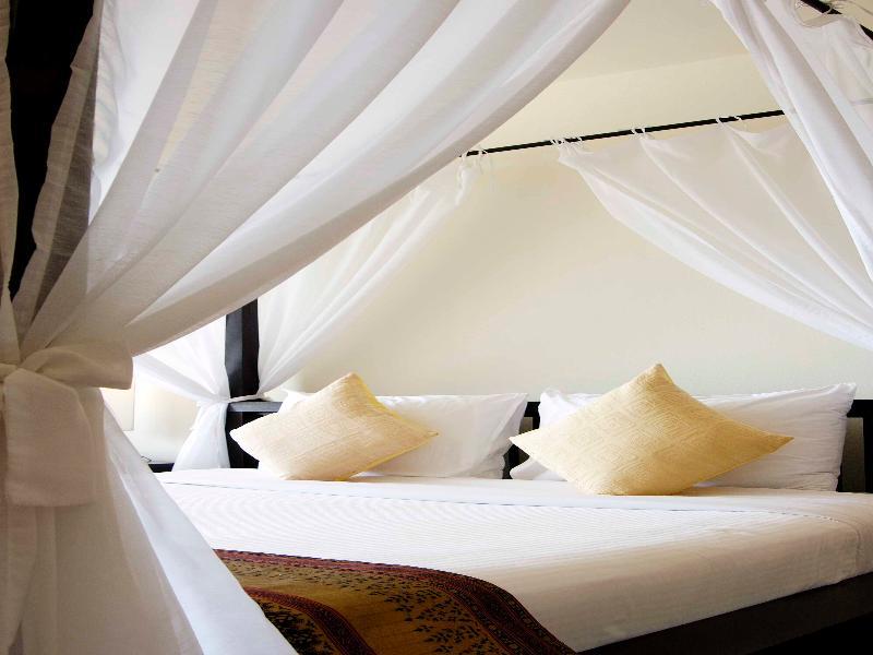 Avantika Boutique Hotel Patong Exteriör bild