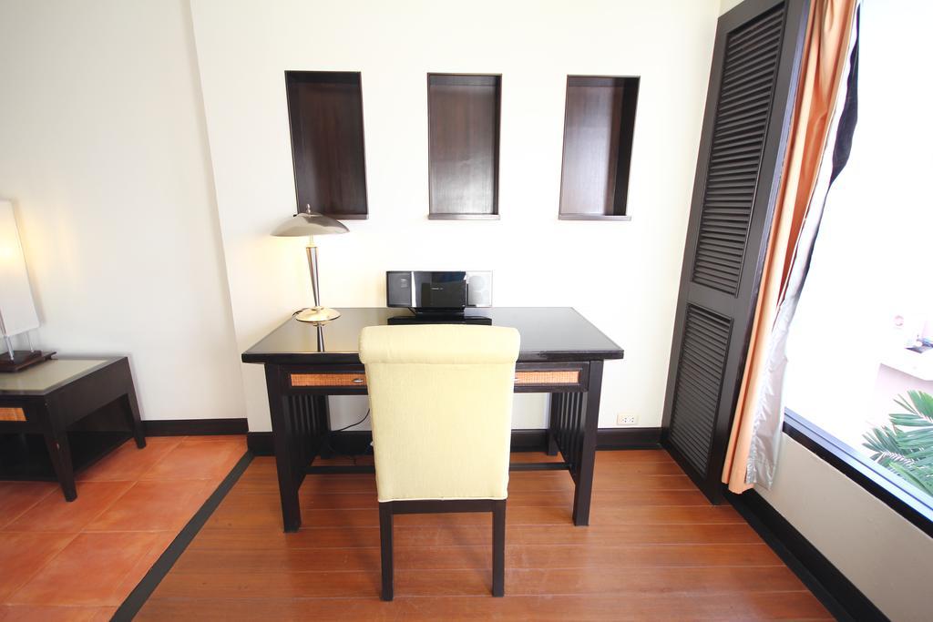 Avantika Boutique Hotel Patong Exteriör bild