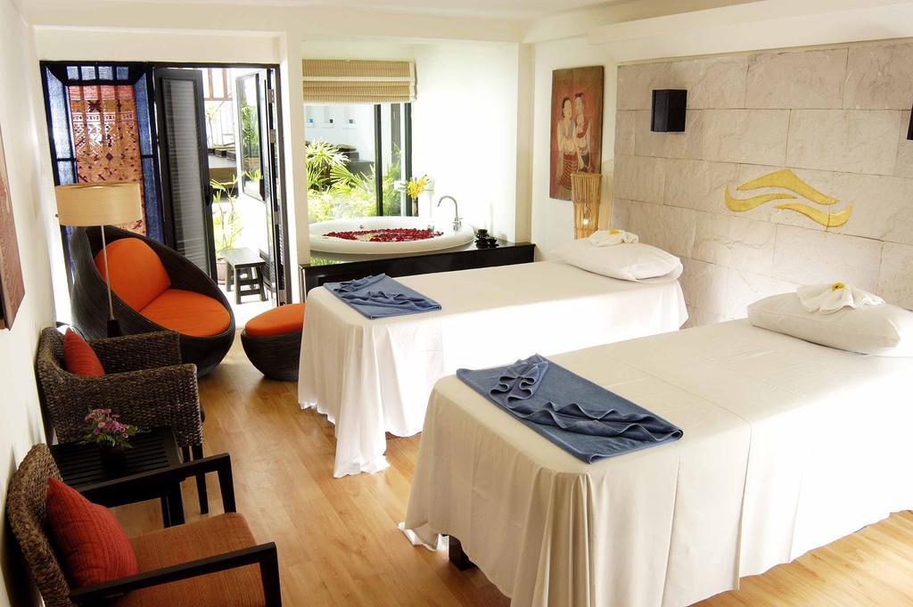 Avantika Boutique Hotel Patong Exteriör bild